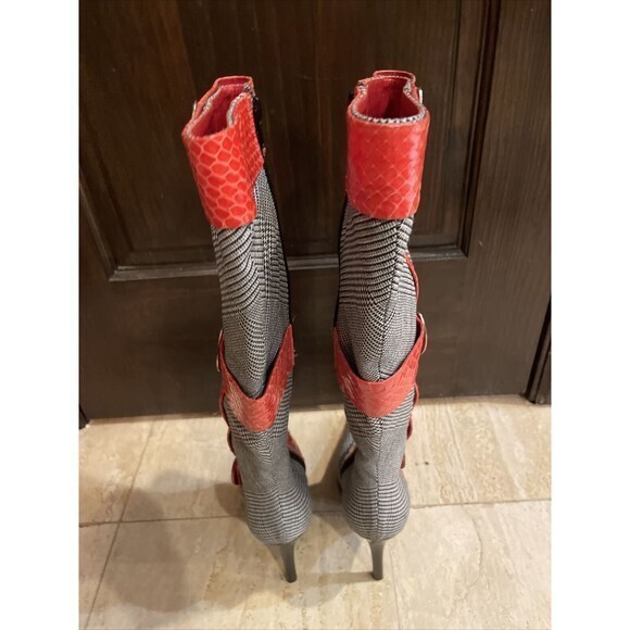Casadei Knee High Stiletto boots Plaid Fabric with Red Textured Leather Trim 6.5 - Picture 4 of 11